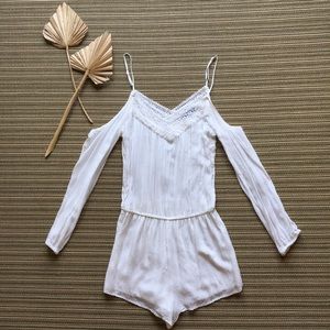 Romper With Open Shoulder & Lace